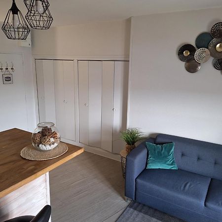 Appartement F2 Centre-Ville Issoire Avec Jolie Vue 외부 사진